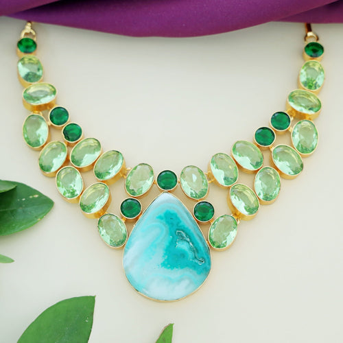 Teardrop Neckpiece
